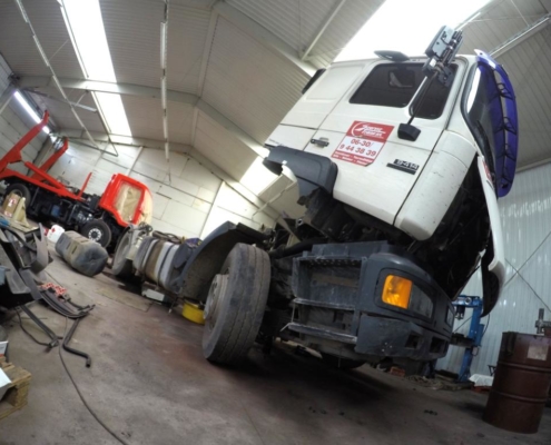 Teherautó javítás - szervizelés